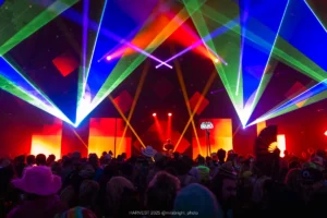 Lasers over stage and crowd