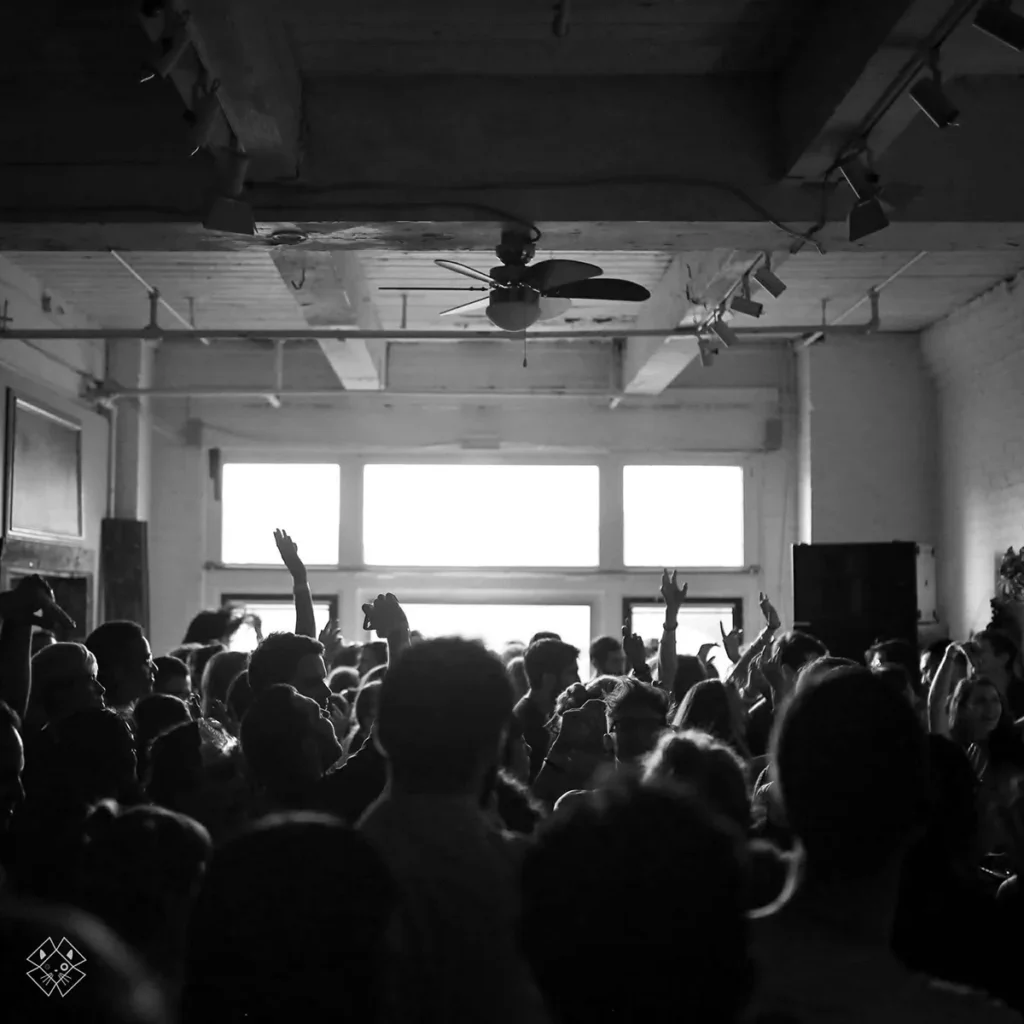 Sillowette of dancers by window